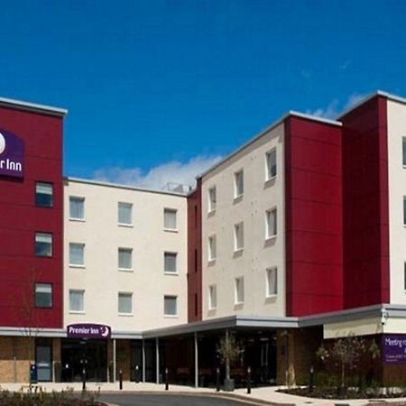 Premier Inn Bristol Cribbs Causeway Filton Exterior foto